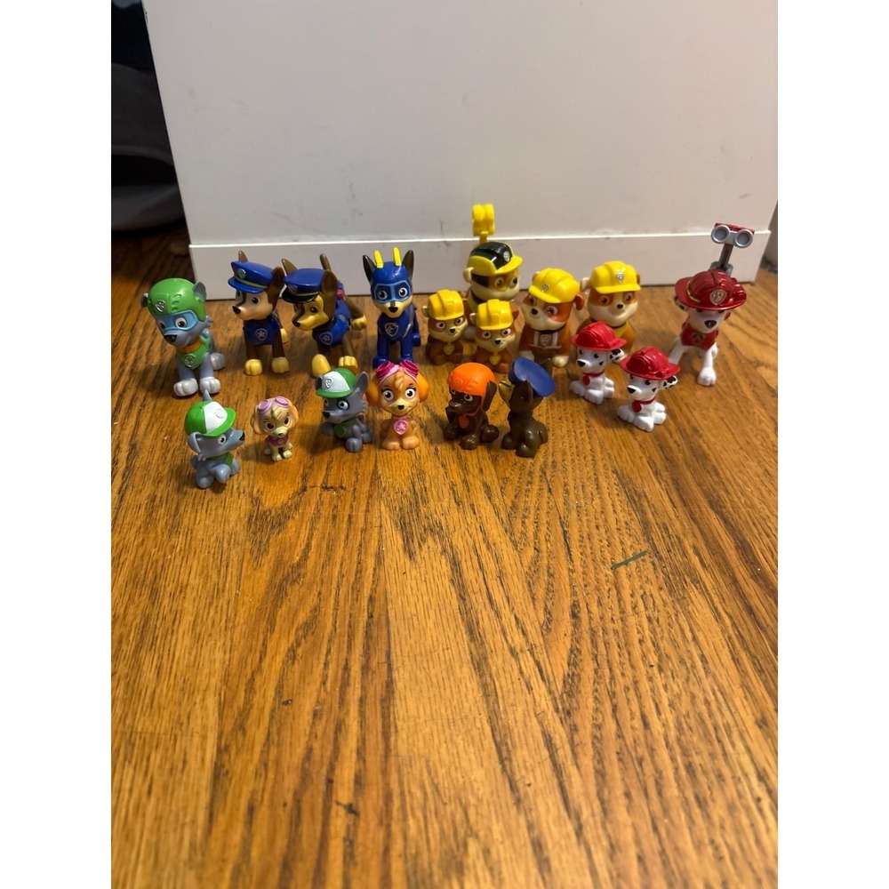 Spin Master Paw Patrol Toy Figure Lot Kids OS Multi 17pc Mini Action Figures